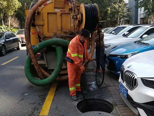 大路镇排污管道清淤